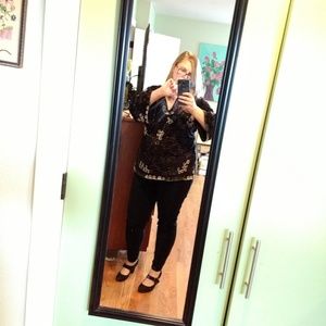 Lauren Michelle Woman 2X Plus Size Top Embroidered